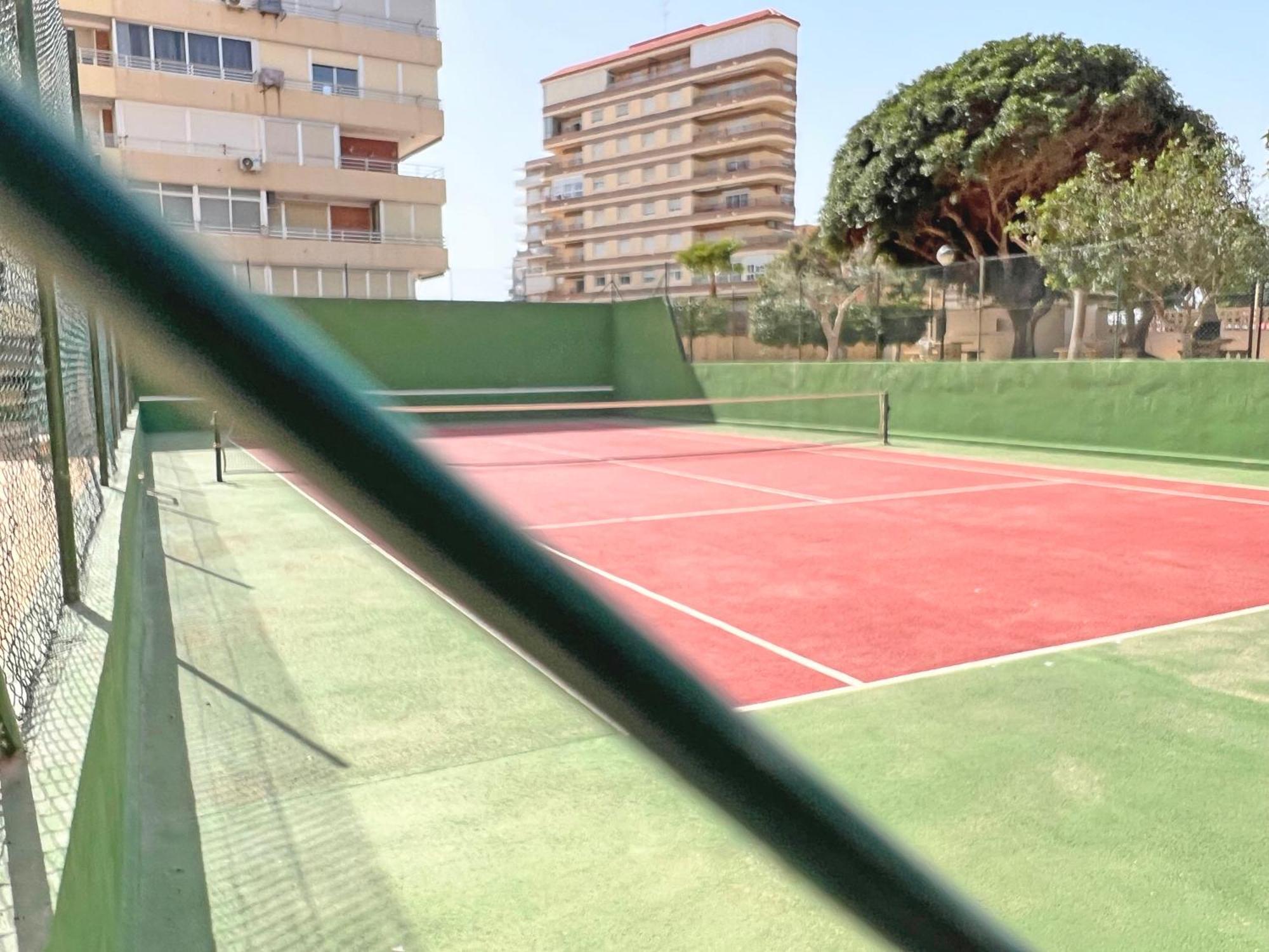 Oasis Frente Al Mar. Parking Gratis Apartment El Campello Exterior photo