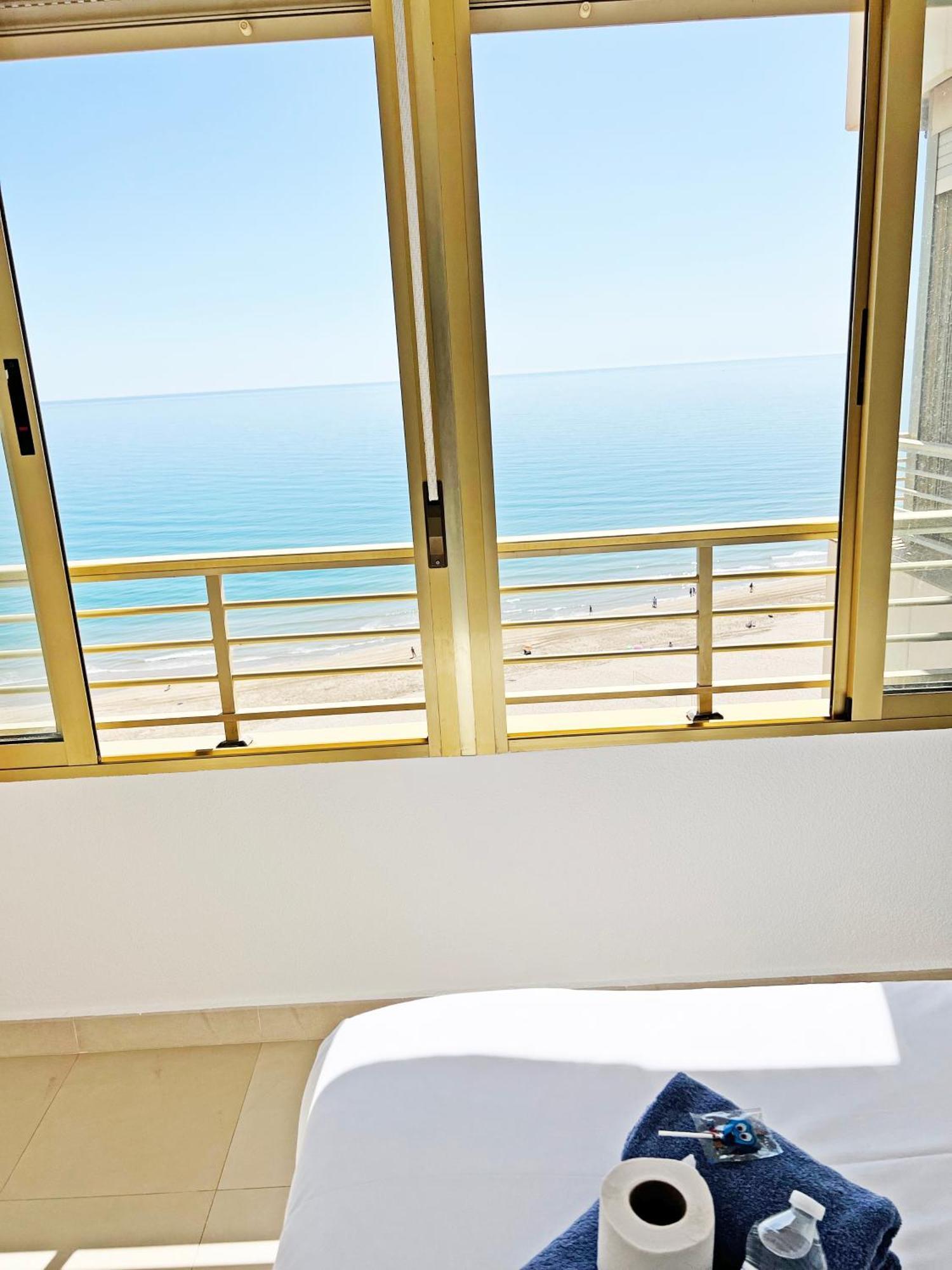 Oasis Frente Al Mar. Parking Gratis Apartment El Campello Exterior photo