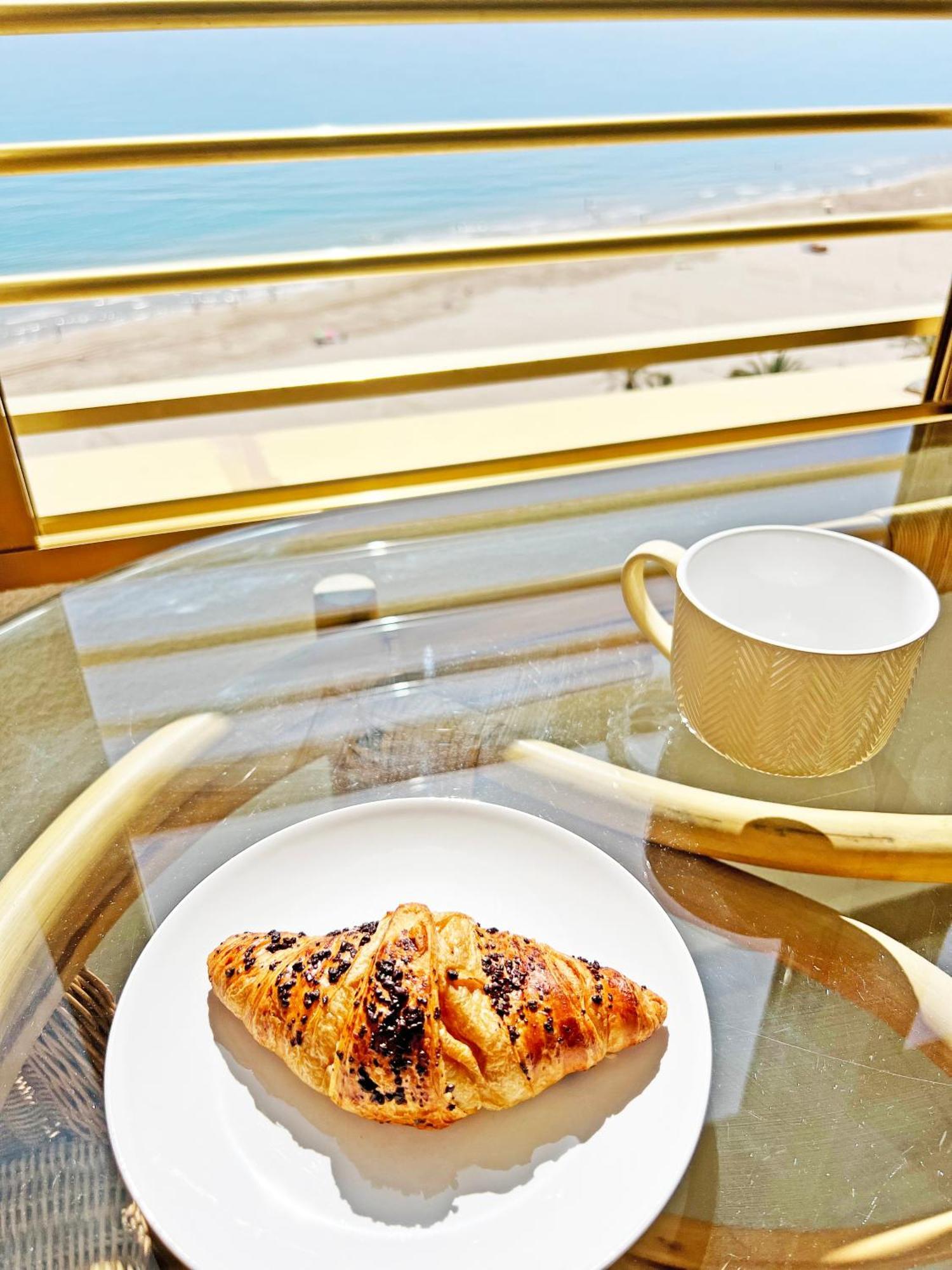 Oasis Frente Al Mar. Parking Gratis Apartment El Campello Exterior photo